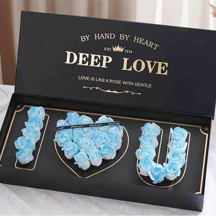 Kvetinová krabička na mydlové ruže